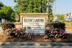 1439 Roustabout Way photo 4