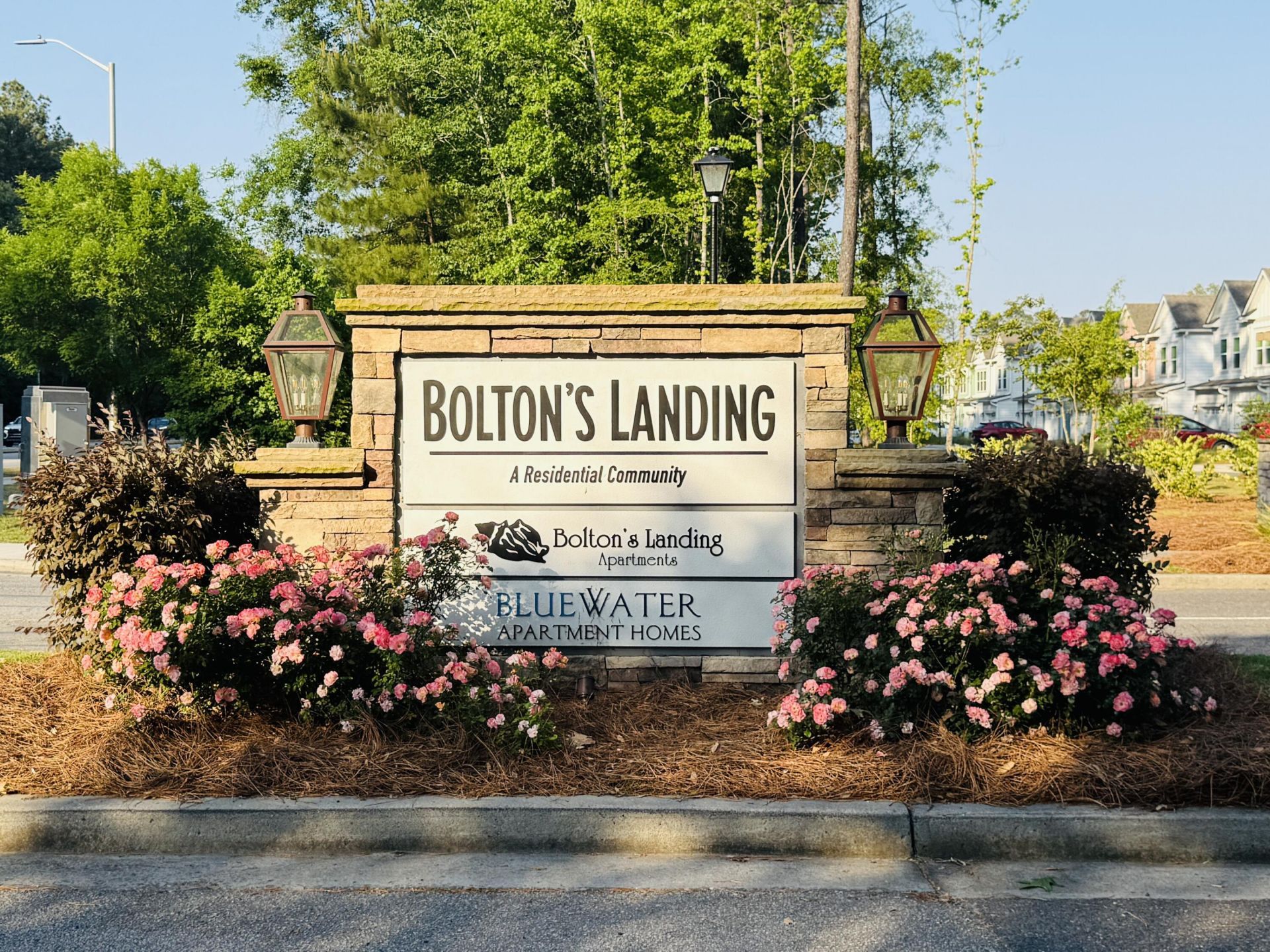 1439 Roustabout Way Photo 5