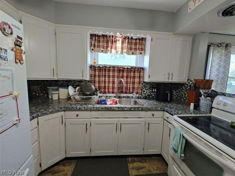 10 Wentz Avenue , Shelby, OH 44875 Photo 10