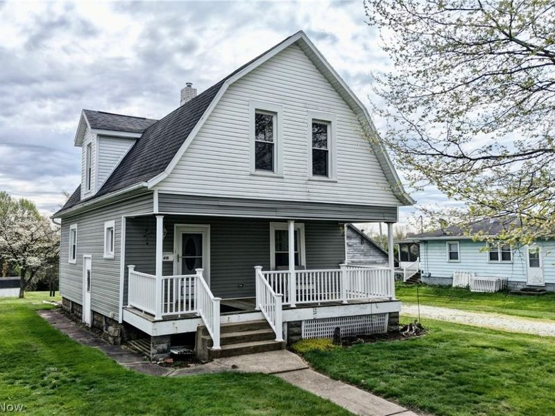 418 Jackson Avenue NE, Brewster, OH 44613 Photo 1