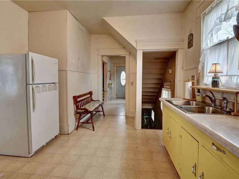 418 Jackson Avenue NE, Brewster, OH 44613 Photo 15