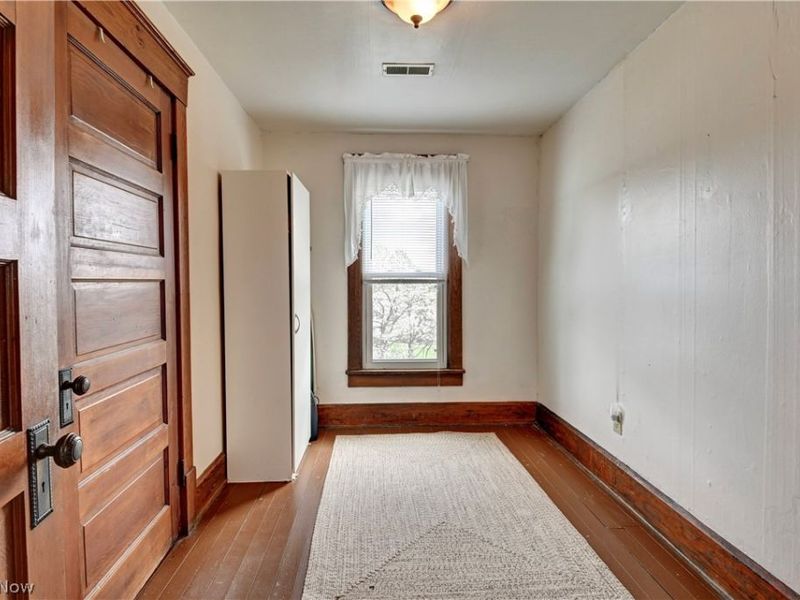 418 Jackson Avenue NE, Brewster, OH 44613 Photo 17