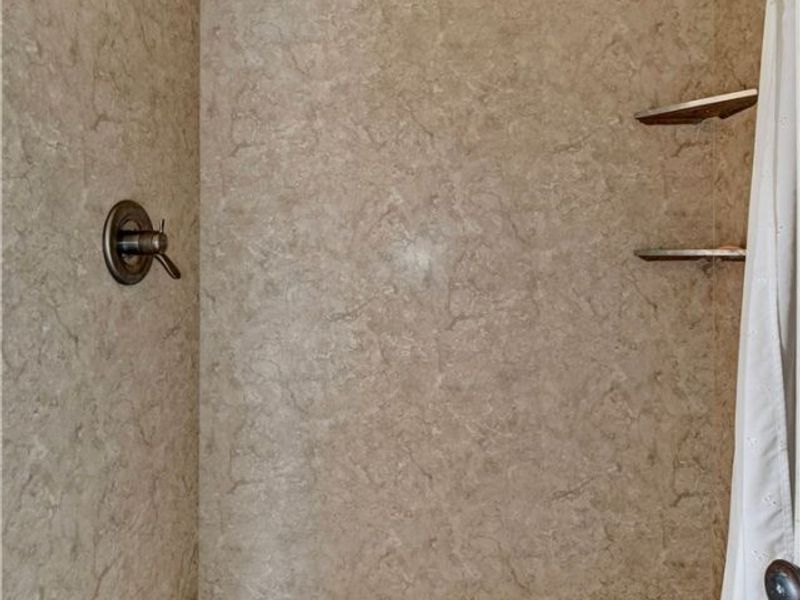 418 Jackson Avenue NE, Brewster, OH 44613 Photo 19