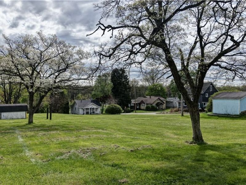 418 Jackson Avenue NE, Brewster, OH 44613 Photo 25