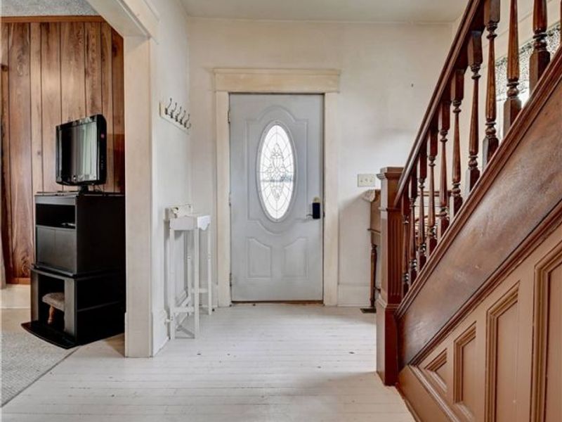 418 Jackson Avenue NE, Brewster, OH 44613 Photo 8