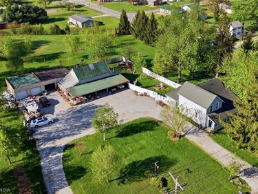 1301 Harding Way E, Galion, OH 44833