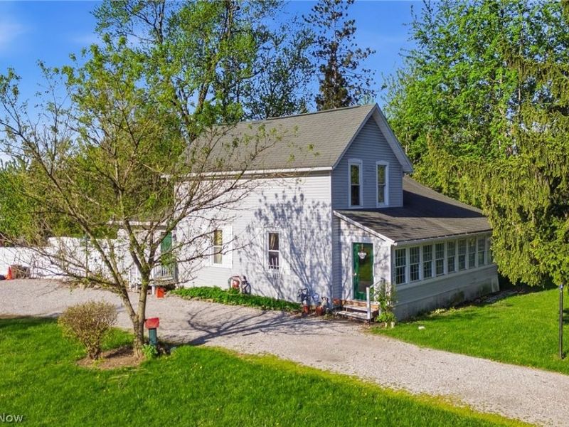 1301 Harding Way E, Galion, OH 44833 Photo 2