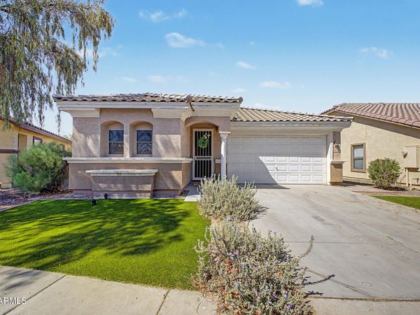 6440 W SOPHIE Lane, Laveen, AZ 85339