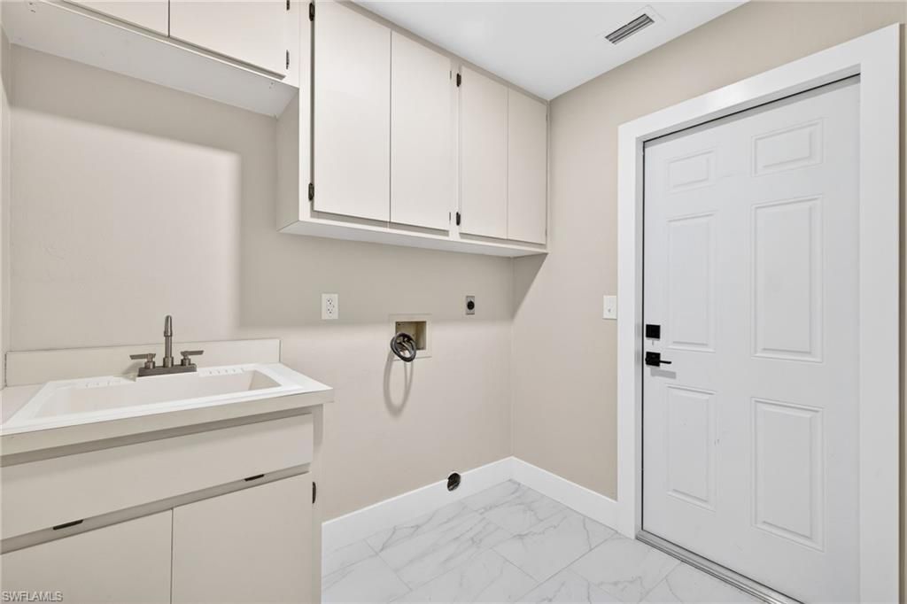 1145 SW 21st Ter, Cape Coral, FL 33991 Photo