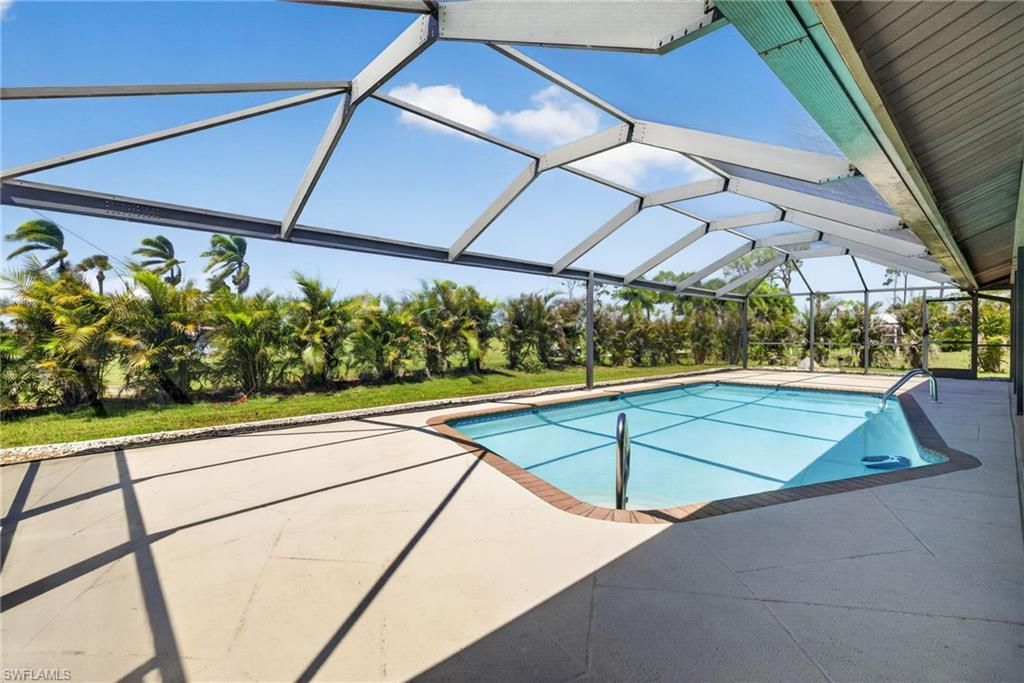 1145 SW 21st Ter, Cape Coral, FL 33991 Photo