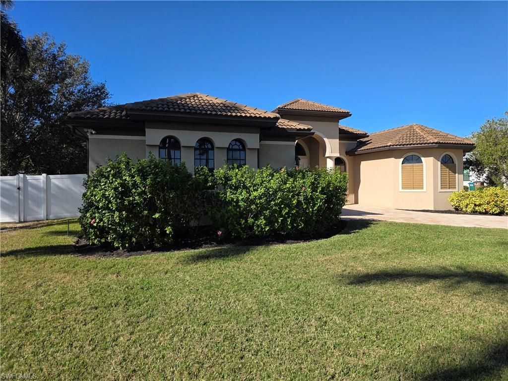 2406 Kismet Lakes Ln , Cape Coral, FL 33993 Photo