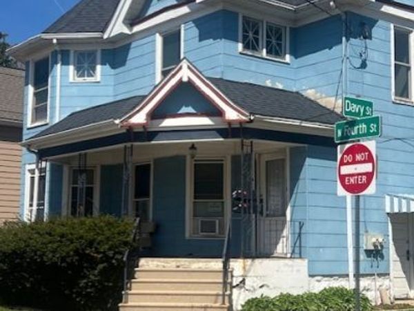 804 N 4th Street , DeKalb, IL 60115