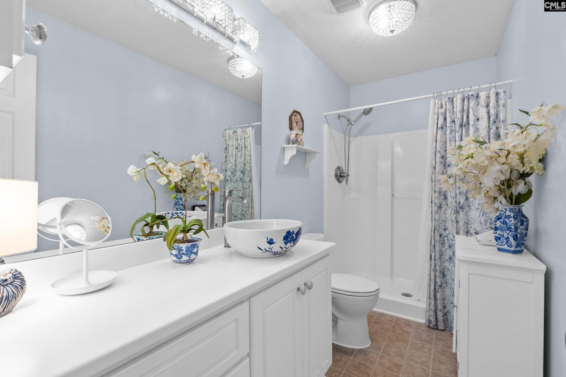 130 Thorn Tree Lane Photo 16