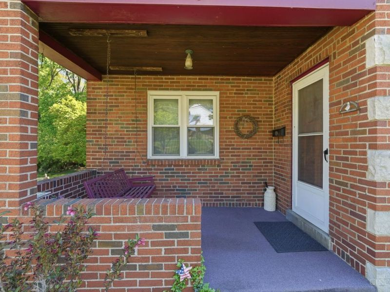 667 Overlook Avenue, Cincinnati, OH 45238 Photo 3