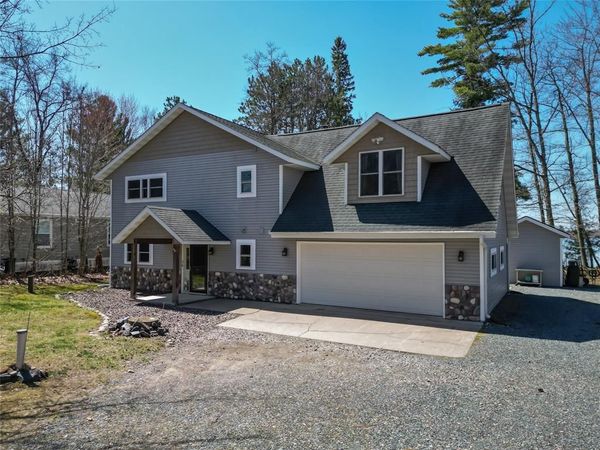 W8895 North Lake Road, Greenwood, WI 54437
