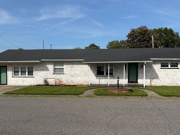 607 E Third Street, South Point, OH 45680