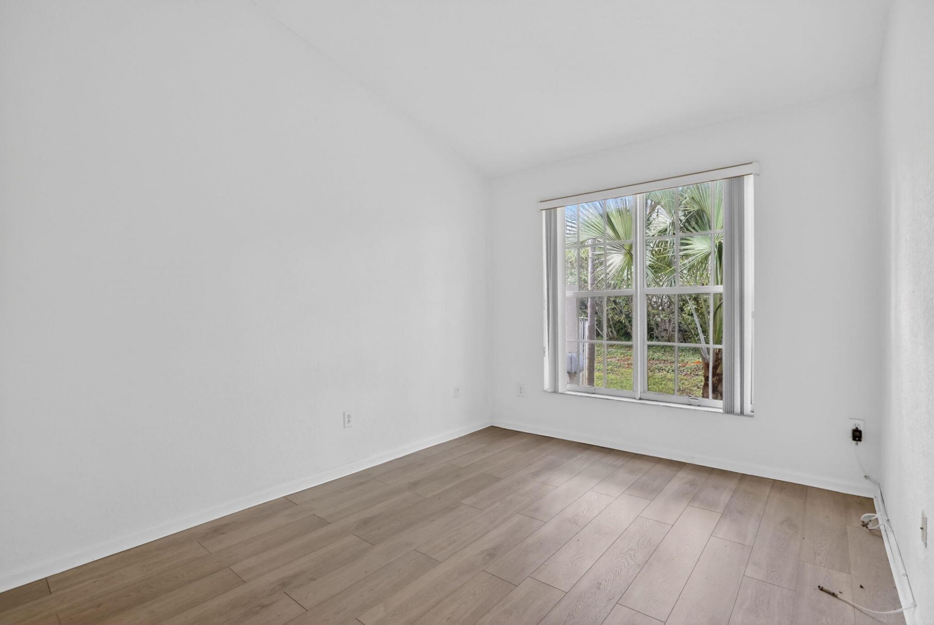 7915 NW 20th Street, Pembroke Pines, FL 33024 Photo