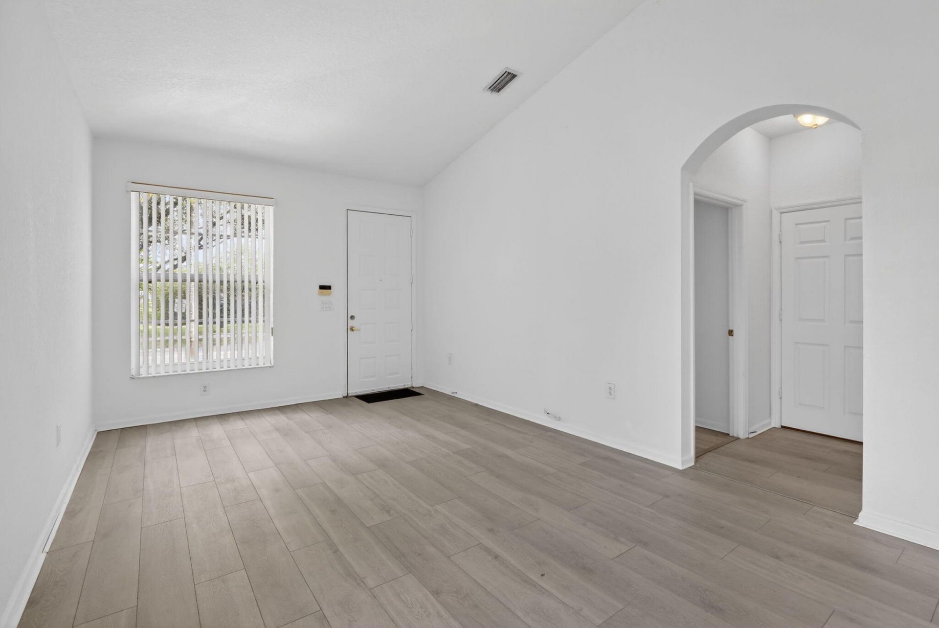 7915 NW 20th Street, Pembroke Pines, FL 33024 Photo
