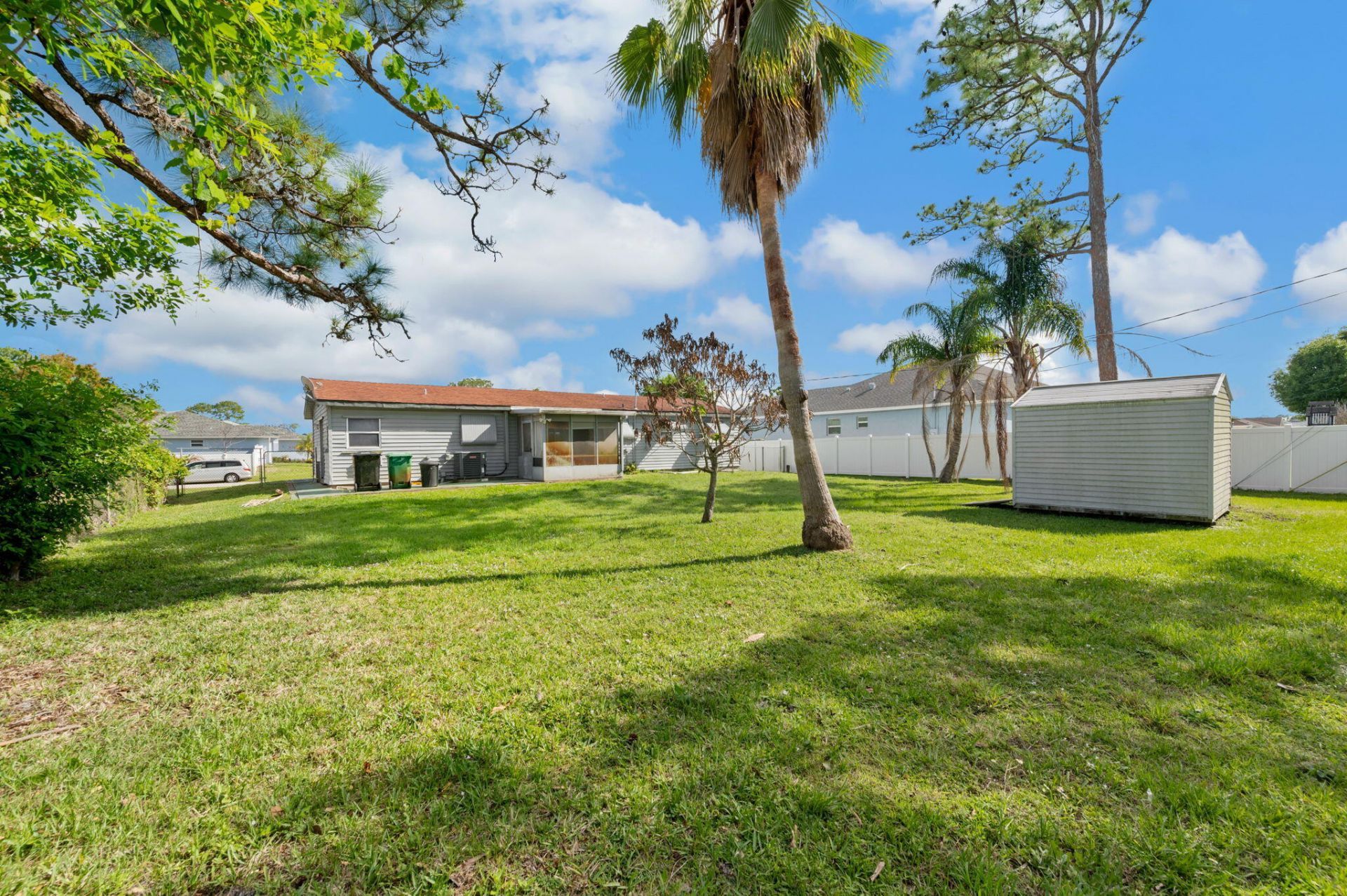 113 SW Starfish Avenue, Port Saint Lucie, FL 34984 Photo