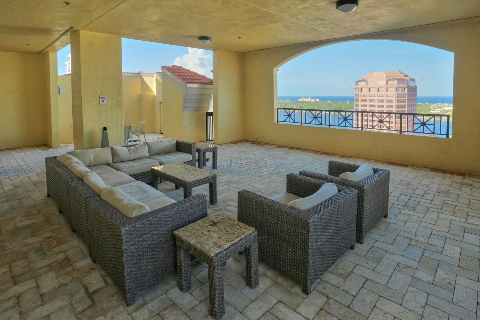 801 S Olive Avenue, Unit 707, West Palm Beach, FL 33401 Photo