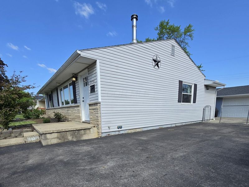 2642 Kingston Avenue , Grove City, OH 43123 Photo 3