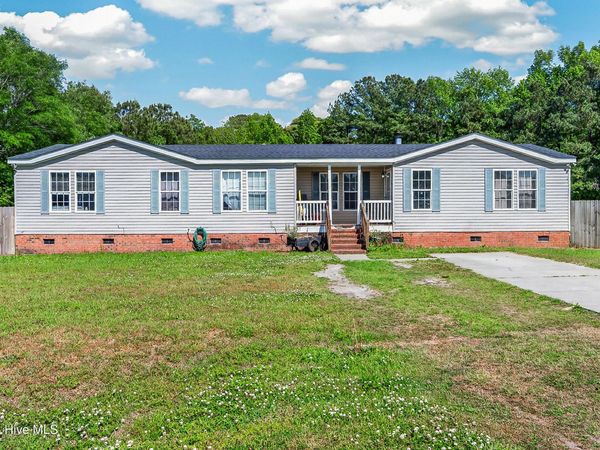 201 Michelle Lane, Maysville, NC 28555