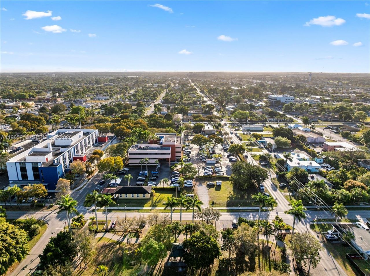 151 NW 11th St , Unit W301, Homestead, FL 33030 Photo