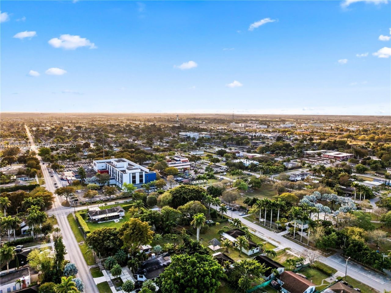 151 NW 11th St , Unit W301, Homestead, FL 33030 Photo