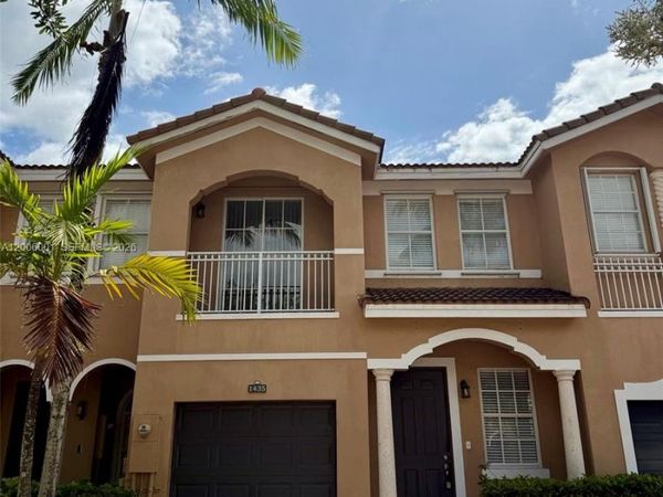 1435 SE 25th Ave , Homestead, FL 33035