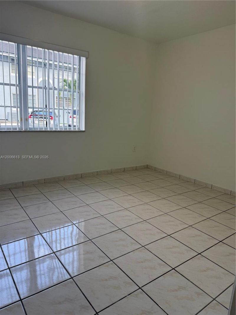 15675 SW 74th Cir Dr, Unit 5, Miami, FL 33193 Photo
