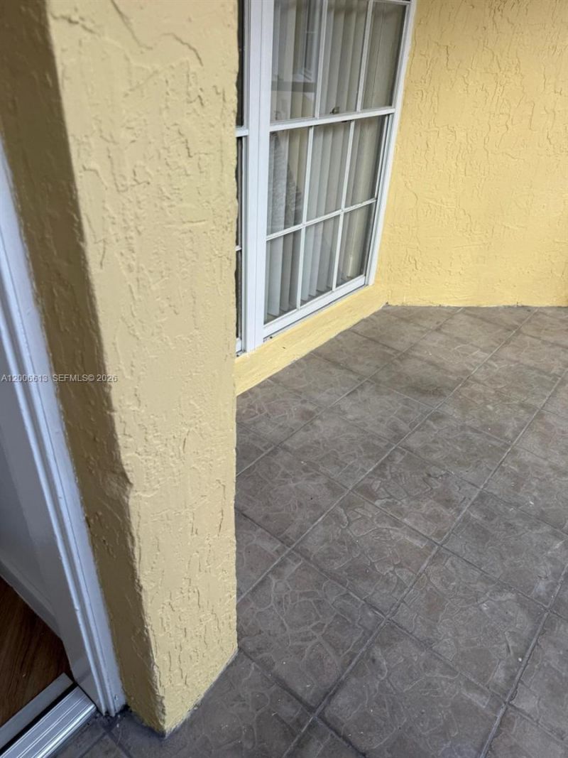 15675 SW 74th Cir Dr, Unit 5, Miami, FL 33193 Photo