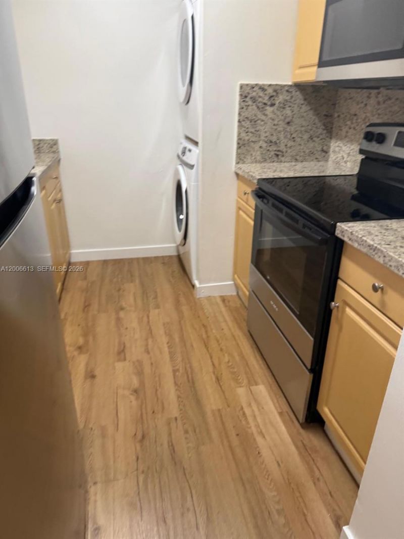 15675 SW 74th Cir Dr, Unit 5, Miami, FL 33193 Photo