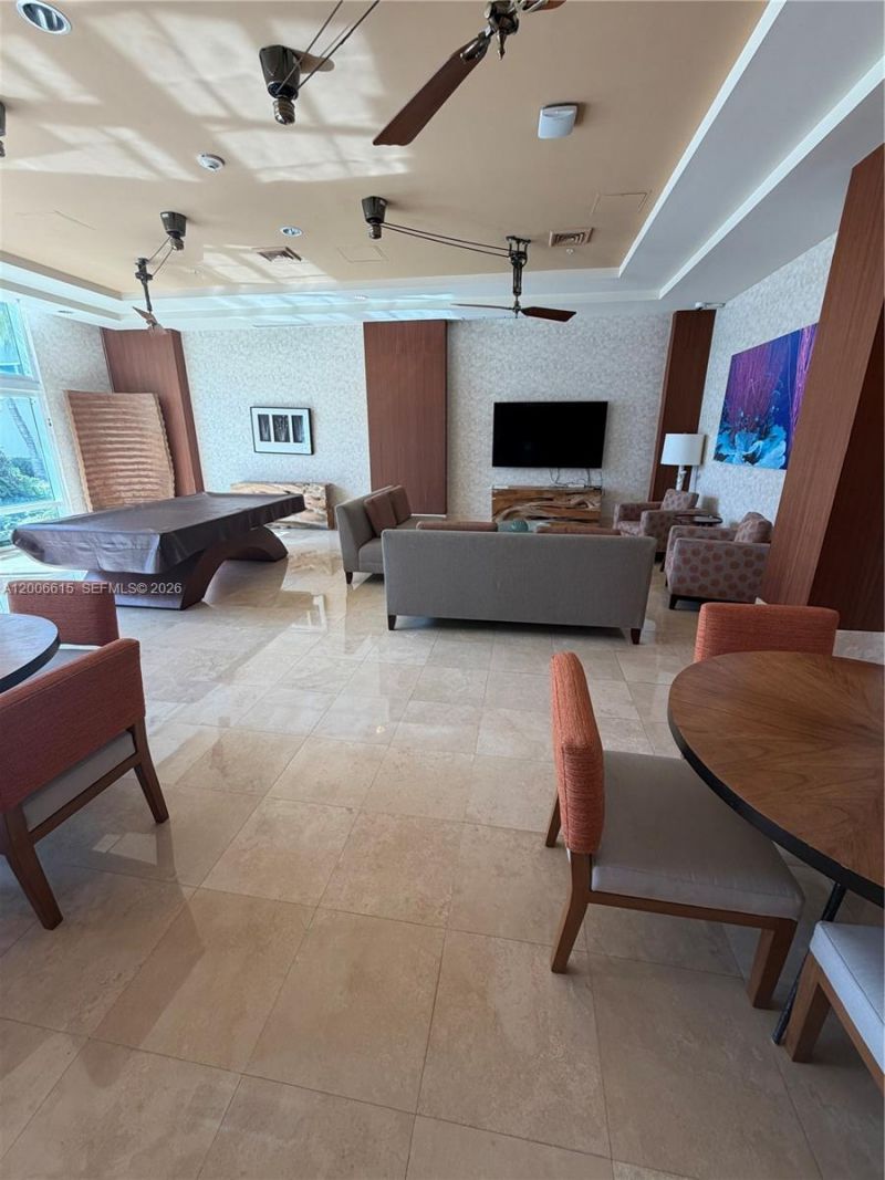 1945 S Ocean Dr, Unit 603, Hallandale Beach, FL 33009 Photo