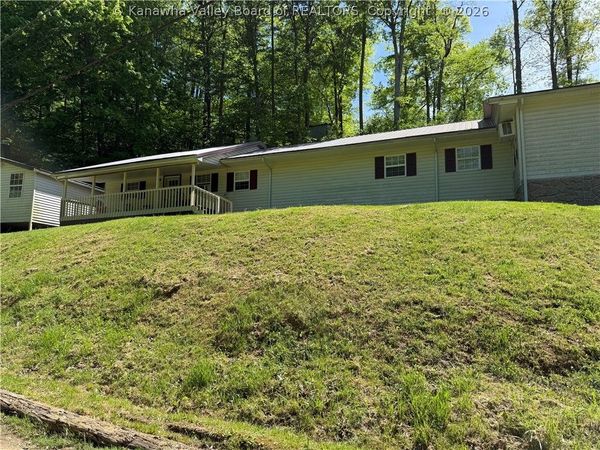 465 Dollin Lane, Foster, WV 25081
