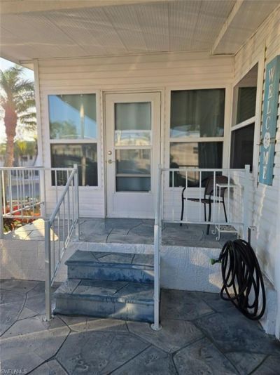 114 Elise Dr , Fort Myers, FL 33908 Photo