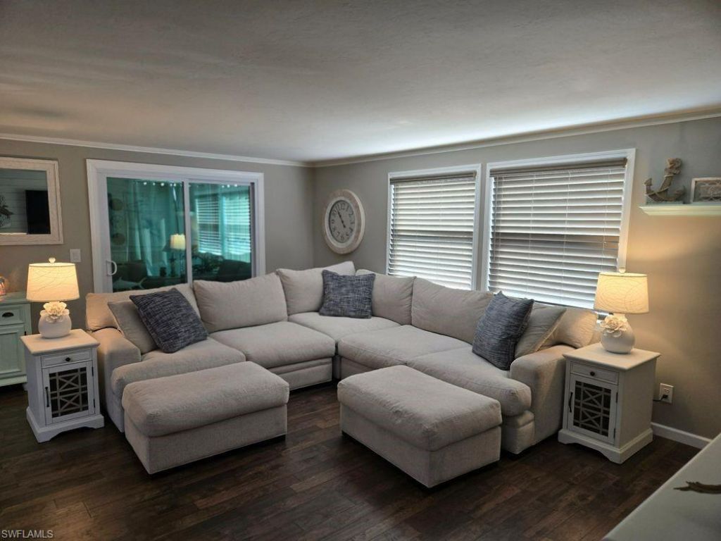 114 Elise Dr , Fort Myers, FL 33908 Photo
