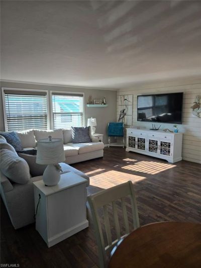 114 Elise Dr , Fort Myers, FL 33908 Photo