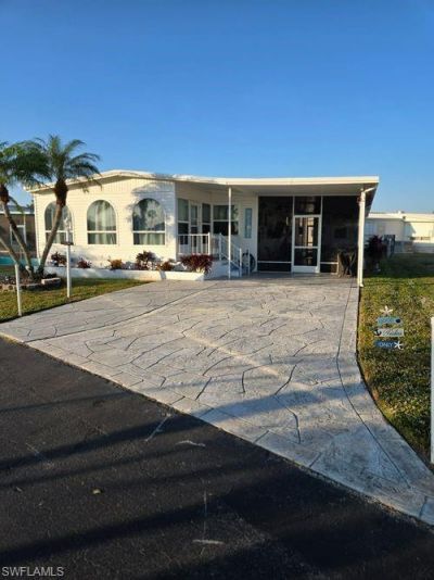 114 Elise Dr , Fort Myers, FL 33908 Photo
