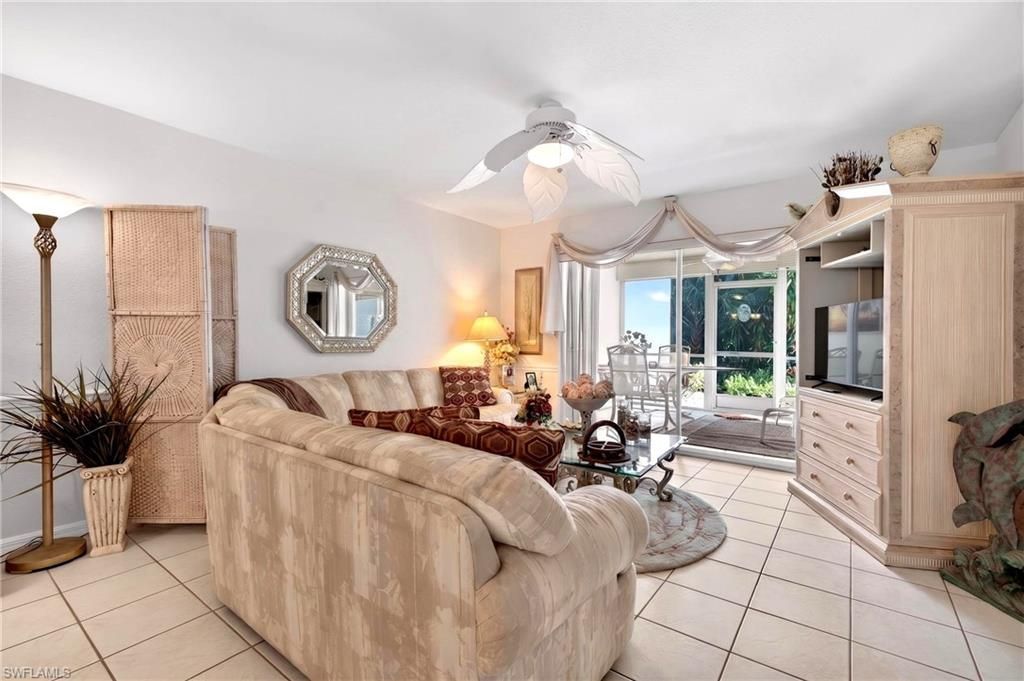 15395 Cedarwood Ln, Unit 104, Naples, FL 34110 Photo