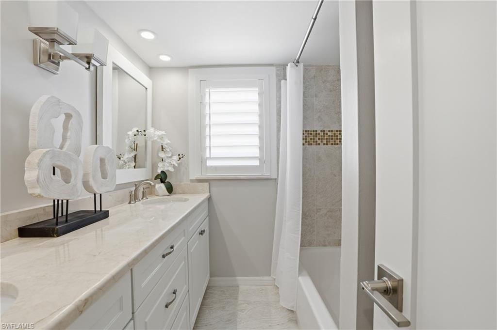 26236 Hickory Blvd , Unit 18, Bonita Springs, FL 34134 Photo