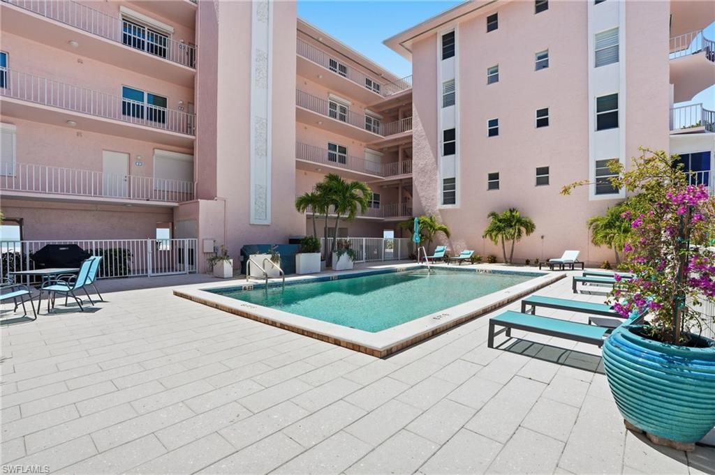 26236 Hickory Blvd , Unit 18, Bonita Springs, FL 34134 Photo