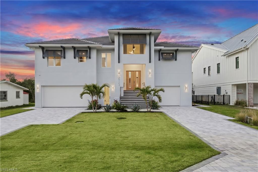 215 1st St, Bonita Springs, FL 34134 Main Photo