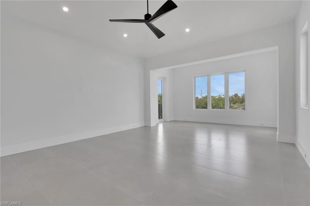 215 1st St, Bonita Springs, FL 34134 Photo