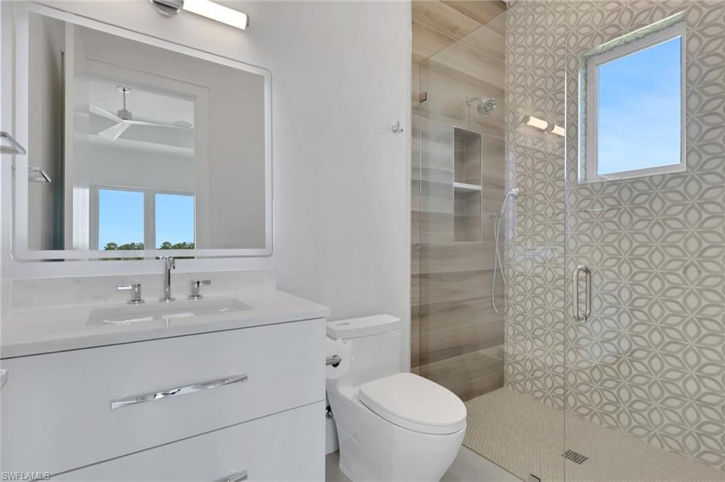 215 1st St, Bonita Springs, FL 34134 Photo