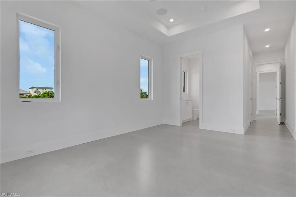 215 1st St, Bonita Springs, FL 34134 Photo