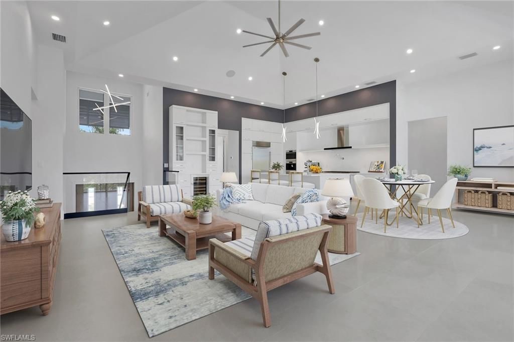 215 1st St, Bonita Springs, FL 34134 Photo
