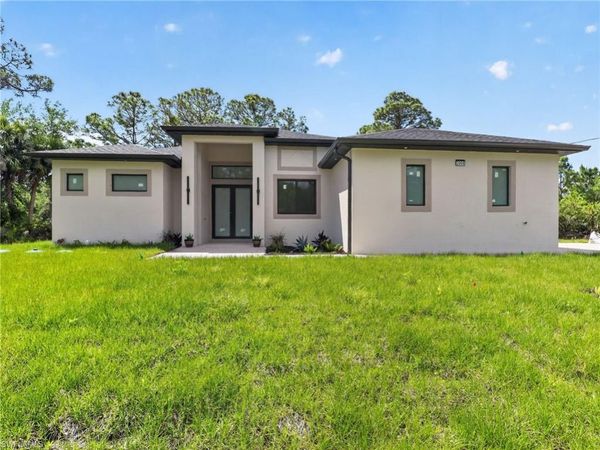 2009 Dixie WAY , LEHIGH ACRES, FL 33972