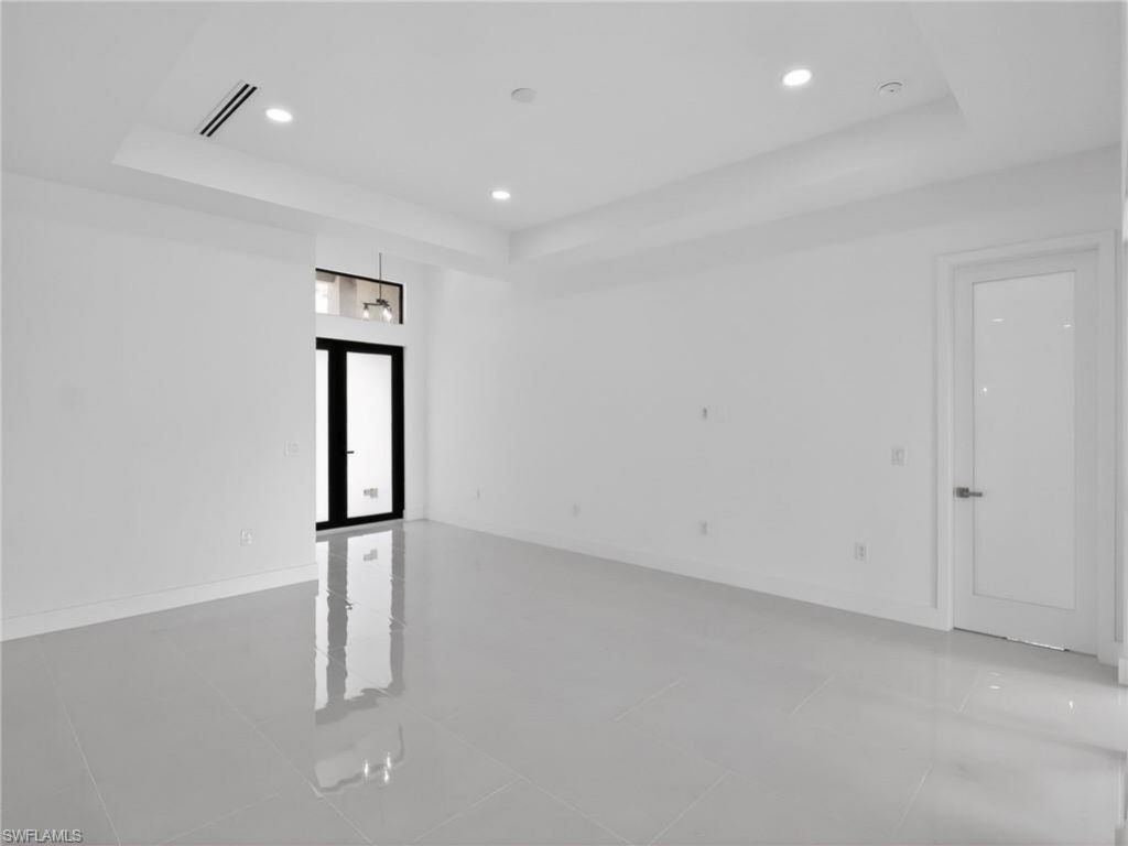 2009 Dixie Way , Lehigh Acres, FL 33972 Photo