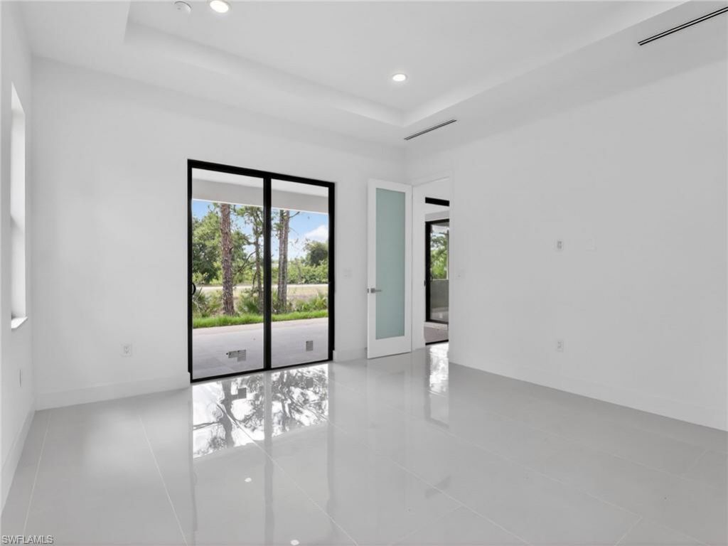 2009 Dixie Way , Lehigh Acres, FL 33972 Photo