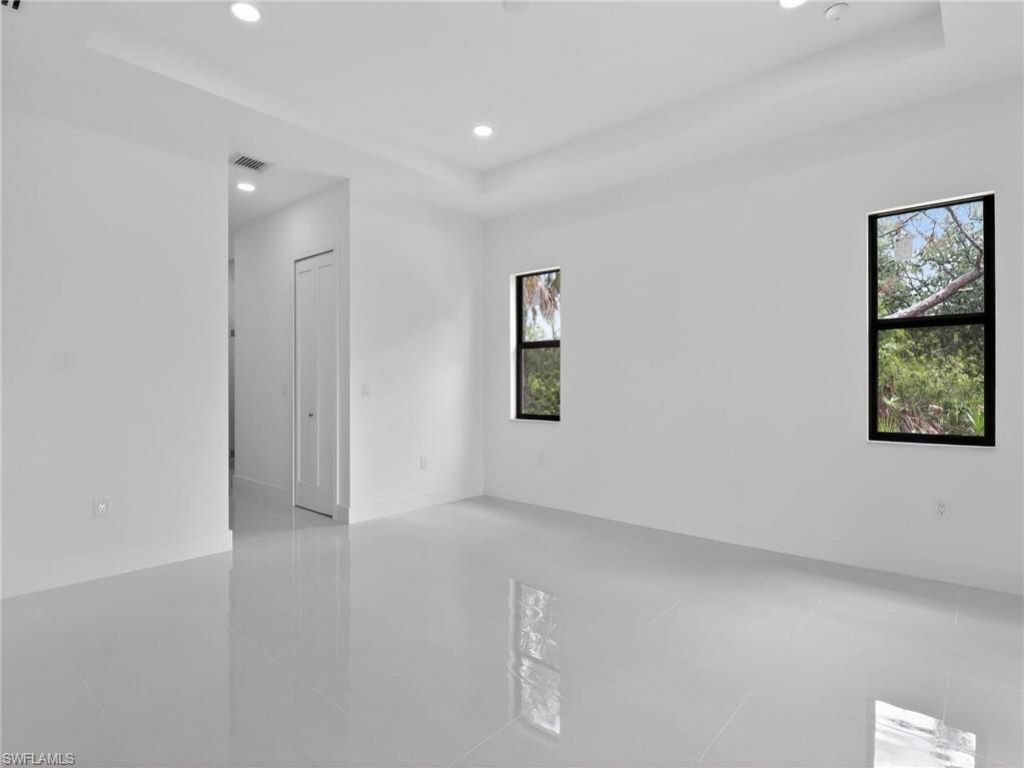 2009 Dixie Way , Lehigh Acres, FL 33972 Photo